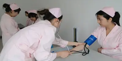 <b>四川省宜賓衛(wèi)生學(xué)校介紹</b>