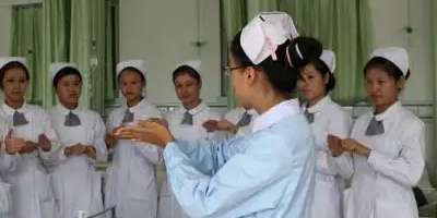 <b>川北醫(yī)學院附屬醫(yī)院護士學校介紹</b>