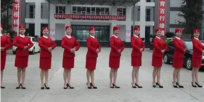 <b>成都高鐵學(xué)校簡介</b>