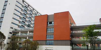 <b>成都新世紀文化職業技術學校</b>