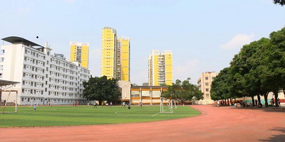 <b>成都成工科技工程技工學校</b>