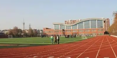 <b>榮縣金科職業技術學校</b>